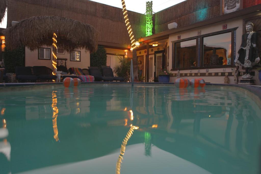 Sea Mountain Nude Resort & Spa Hotel - Adults Only Дезърт Хот Спрингс Екстериор снимка
